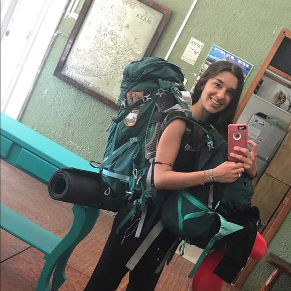 Meet your Posher, Jenna - Picture 7 of 8